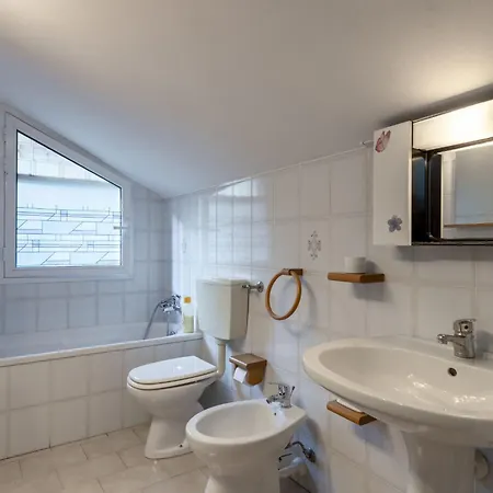 公寓 La Quiete E Il Mare By Interhome *