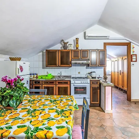 La Quiete E Il Mare By Interhome Appartement *