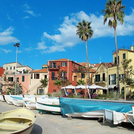 La Quiete E Il Mare By Interhome Imperia